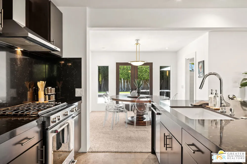 1653 E Sunny Dunes Road Palm Springs, CA 92264