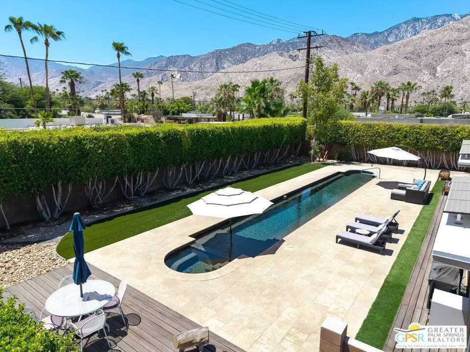 1653 E Sunny Dunes Road Palm Springs, CA 92264