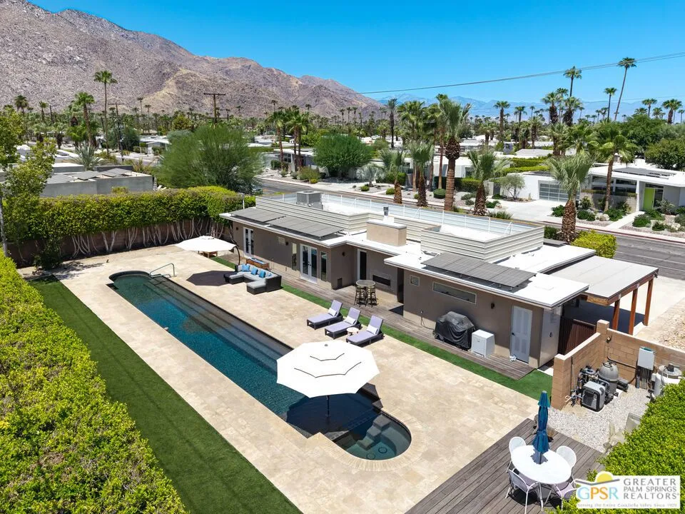 1653 E Sunny Dunes Road Palm Springs, CA 92264