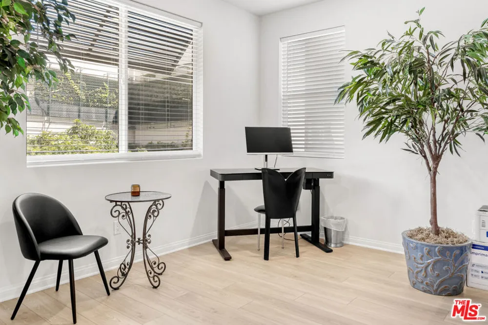 768 Daniel Freeman Circle Inglewood, CA 90301