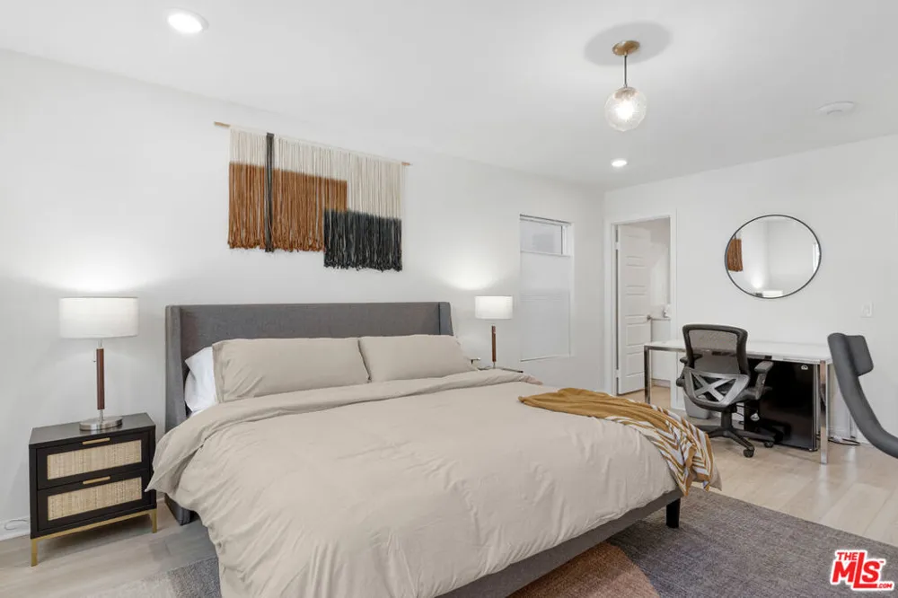 768 Daniel Freeman Circle Inglewood, CA 90301