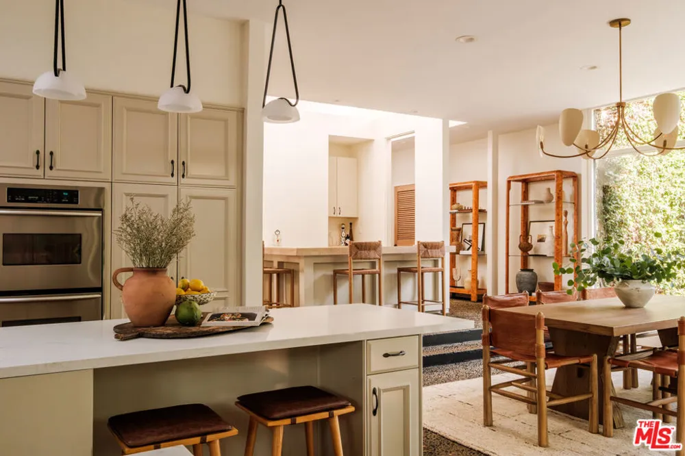 1151 Angelo Drive Beverly Hills, CA 90210