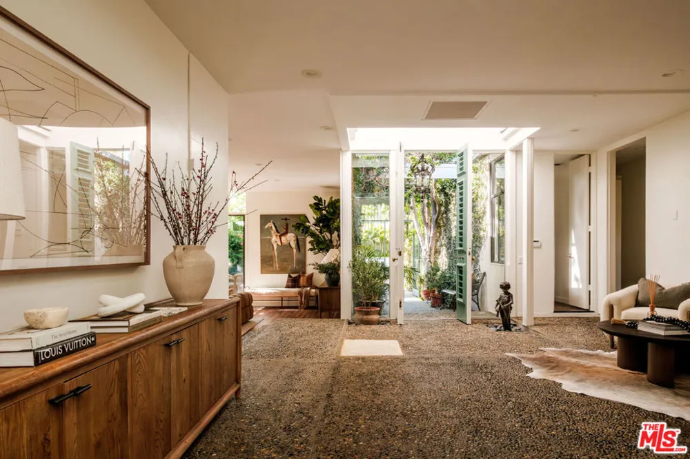 1151 Angelo Drive Beverly Hills, CA 90210