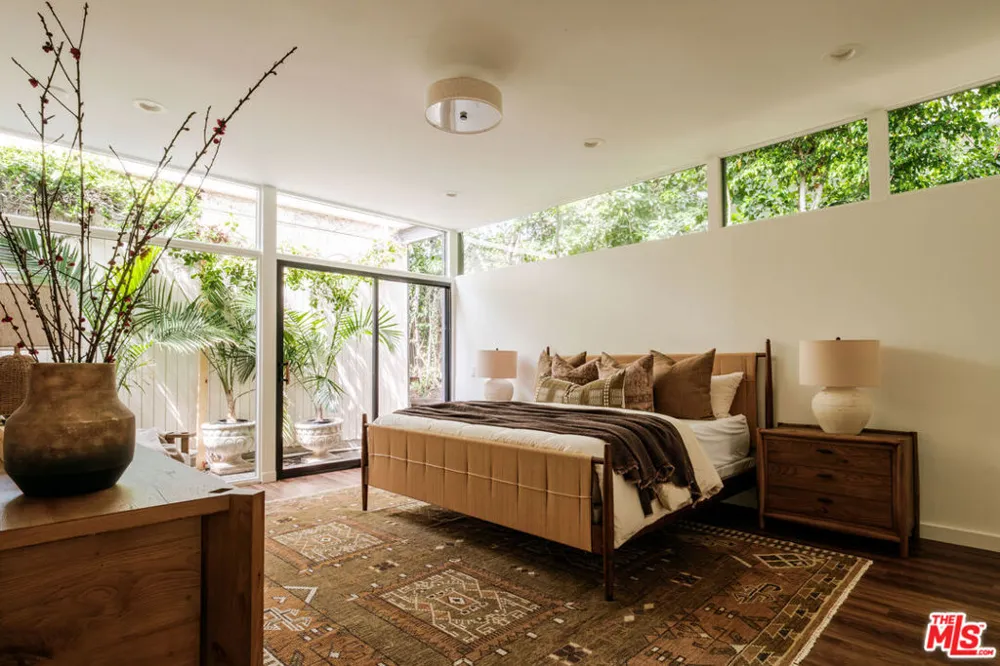 1151 Angelo Drive Beverly Hills, CA 90210