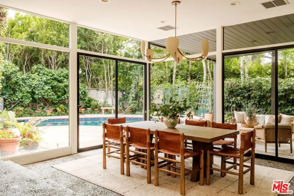 1151 Angelo Drive Beverly Hills, CA 90210