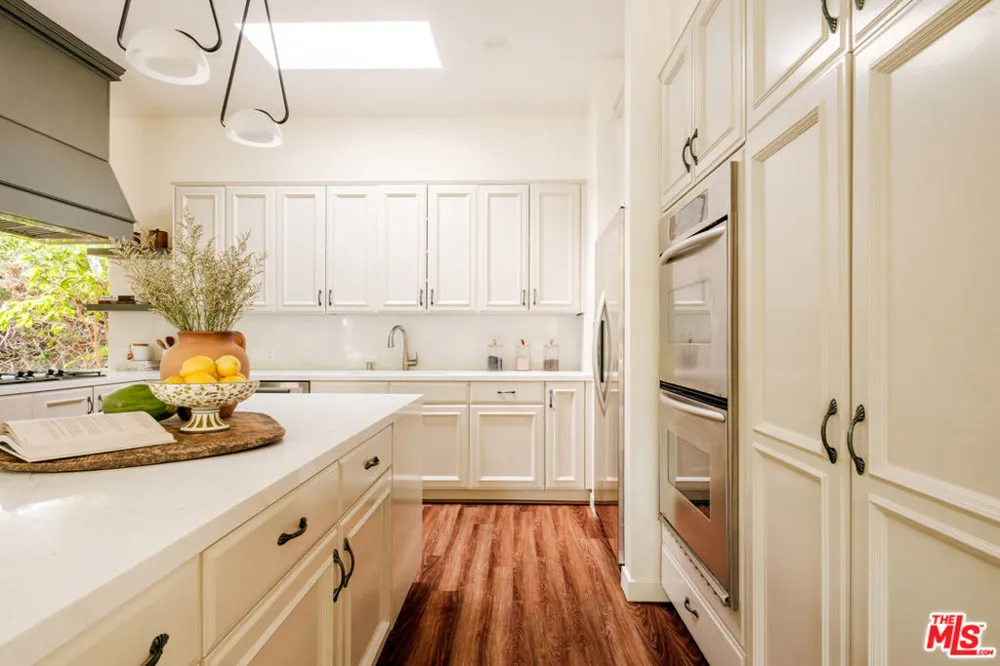 1151 Angelo Drive Beverly Hills, CA 90210