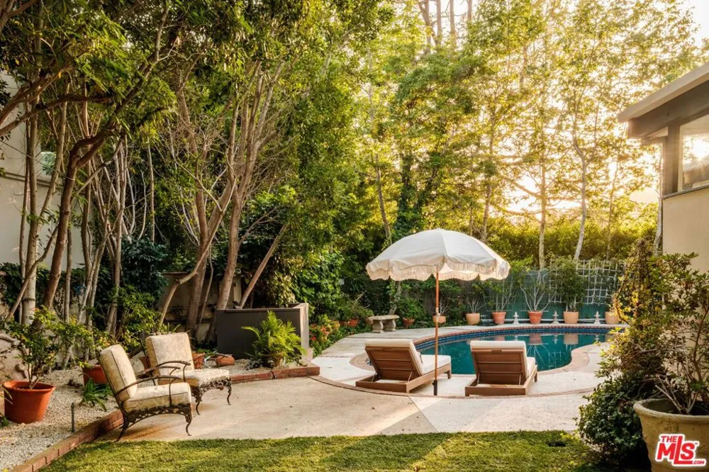 1151 Angelo Drive Beverly Hills, CA 90210