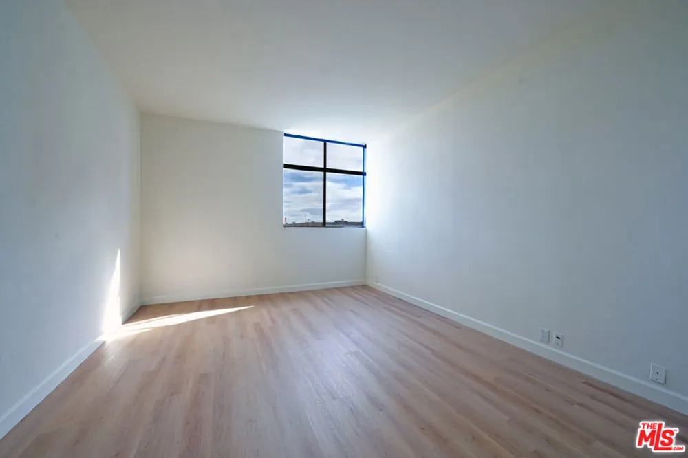 10535 Wilshire Boulevard #1803 Los Angeles, CA 90024