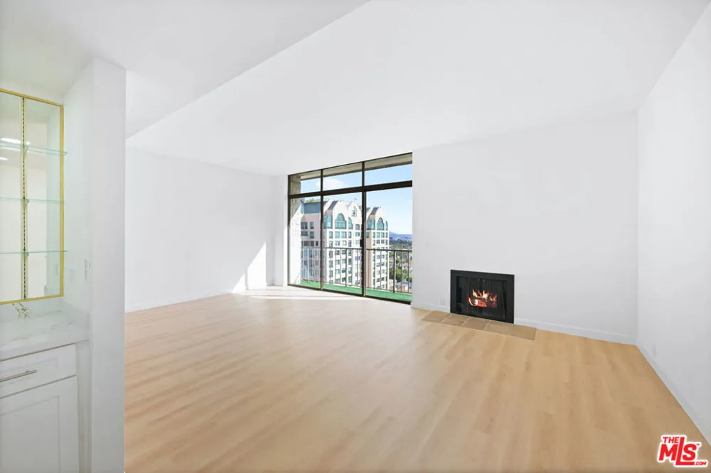 10535 Wilshire Boulevard #1803 Los Angeles, CA 90024