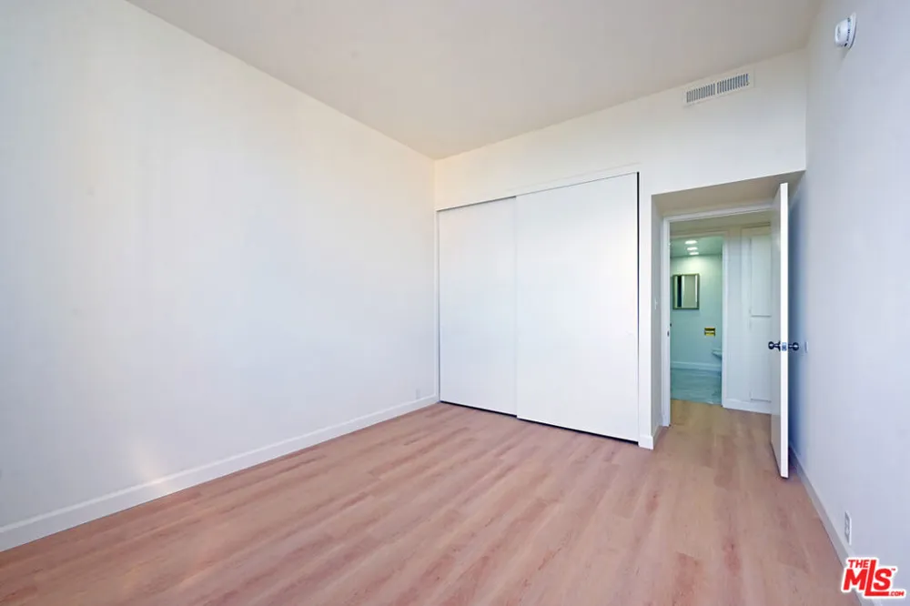 10535 Wilshire Boulevard #1803 Los Angeles, CA 90024
