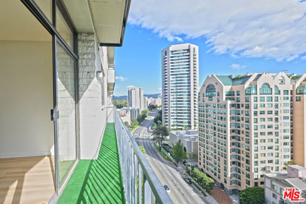 10535 Wilshire Boulevard #1803 Los Angeles, CA 90024