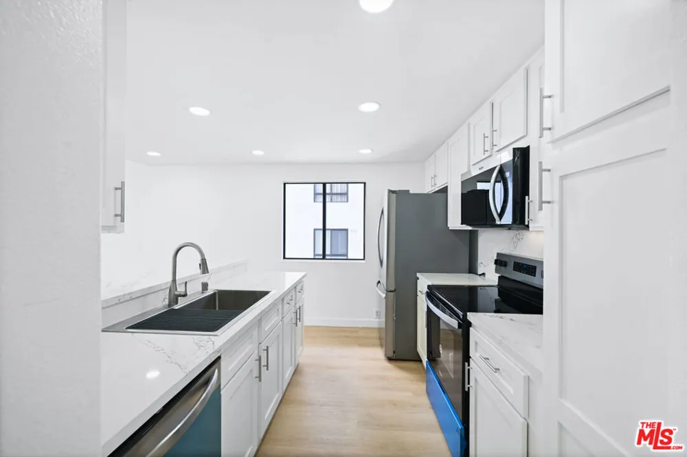 10535 Wilshire Boulevard #1803 Los Angeles, CA 90024