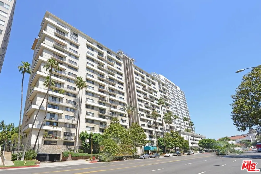 10535 Wilshire Boulevard #1803 Los Angeles, CA 90024