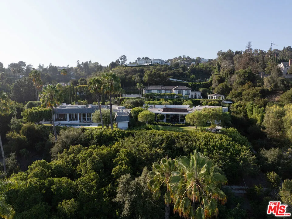 510 Stonewood Drive Beverly Hills, CA 90210