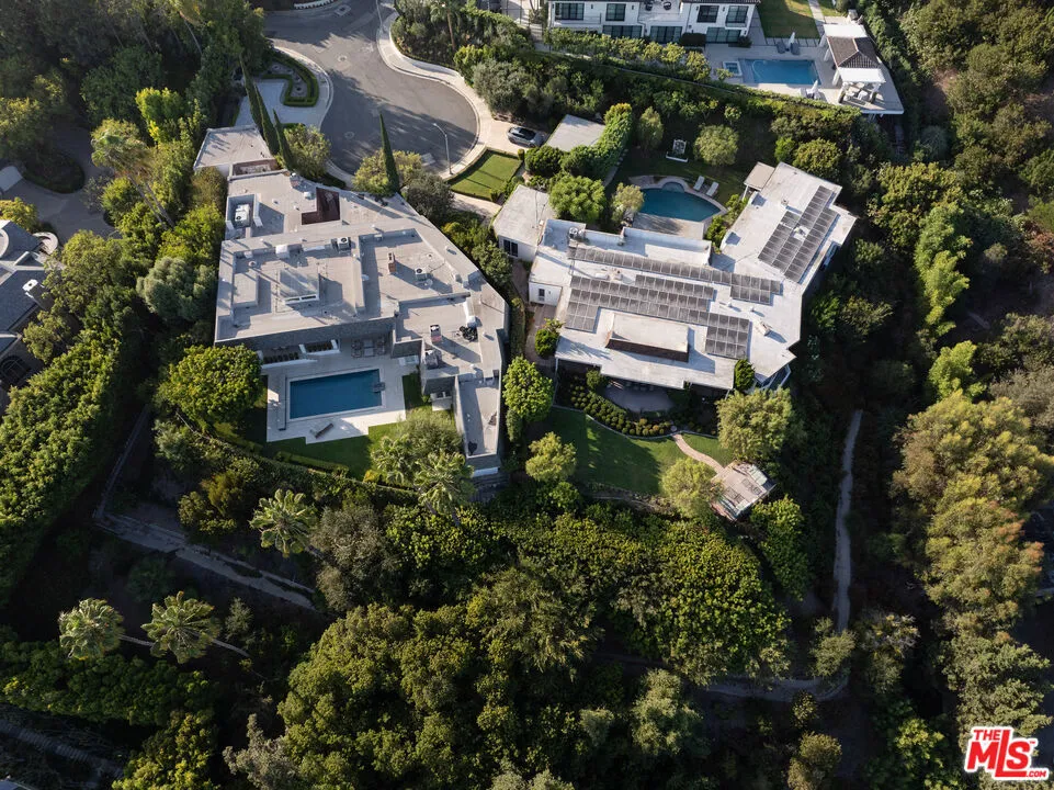 510 Stonewood Drive Beverly Hills, CA 90210