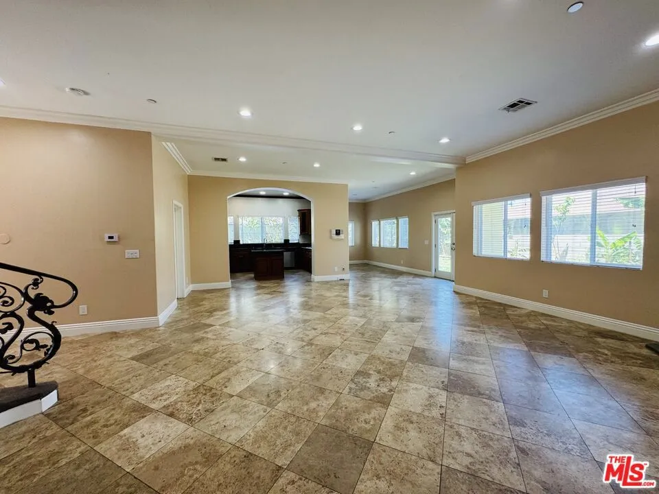 7347 Dinwiddie Street Downey, CA 90241