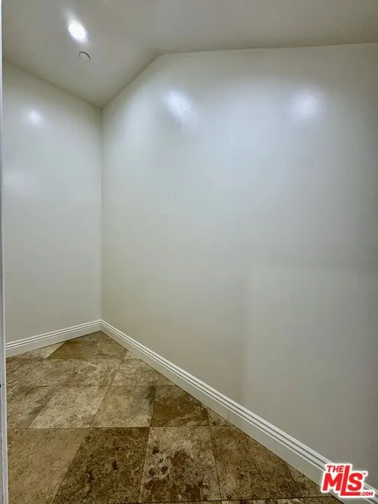 7347 Dinwiddie Street Downey, CA 90241