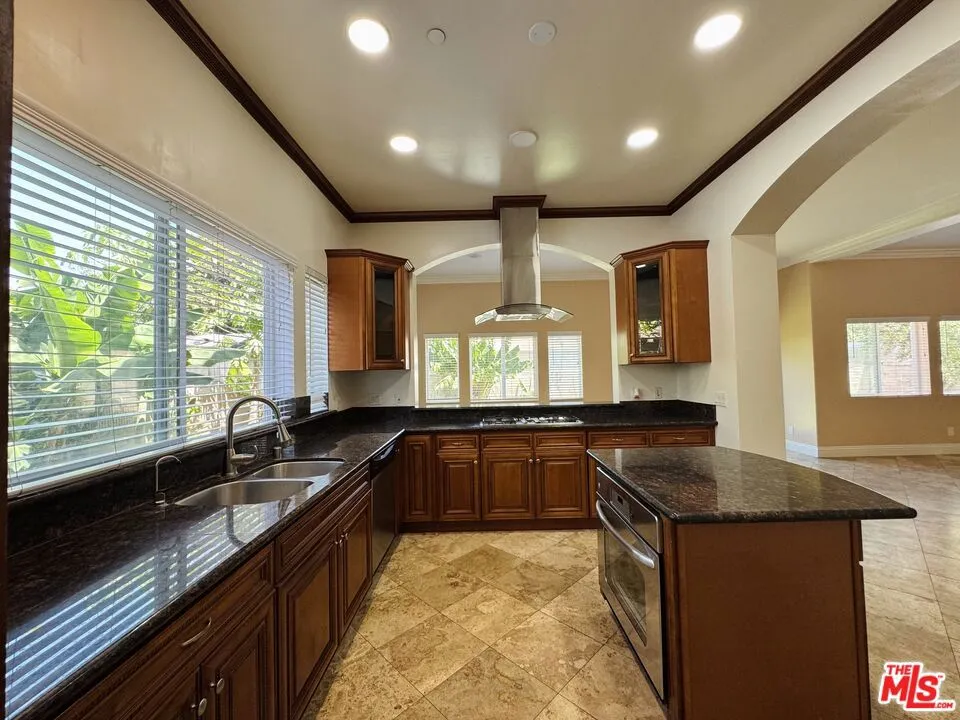 7347 Dinwiddie Street Downey, CA 90241