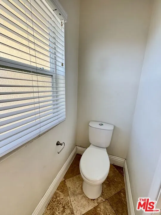 7347 Dinwiddie Street Downey, CA 90241