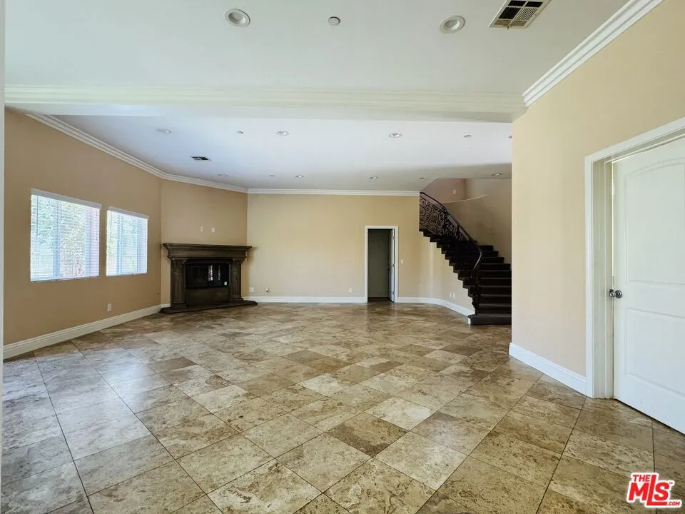 7347 Dinwiddie Street Downey, CA 90241