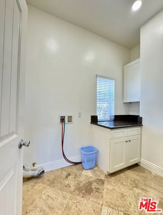 7347 Dinwiddie Street Downey, CA 90241