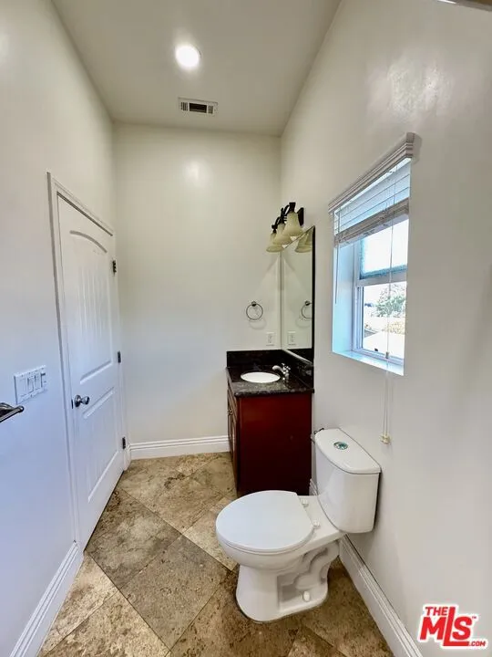 7347 Dinwiddie Street Downey, CA 90241