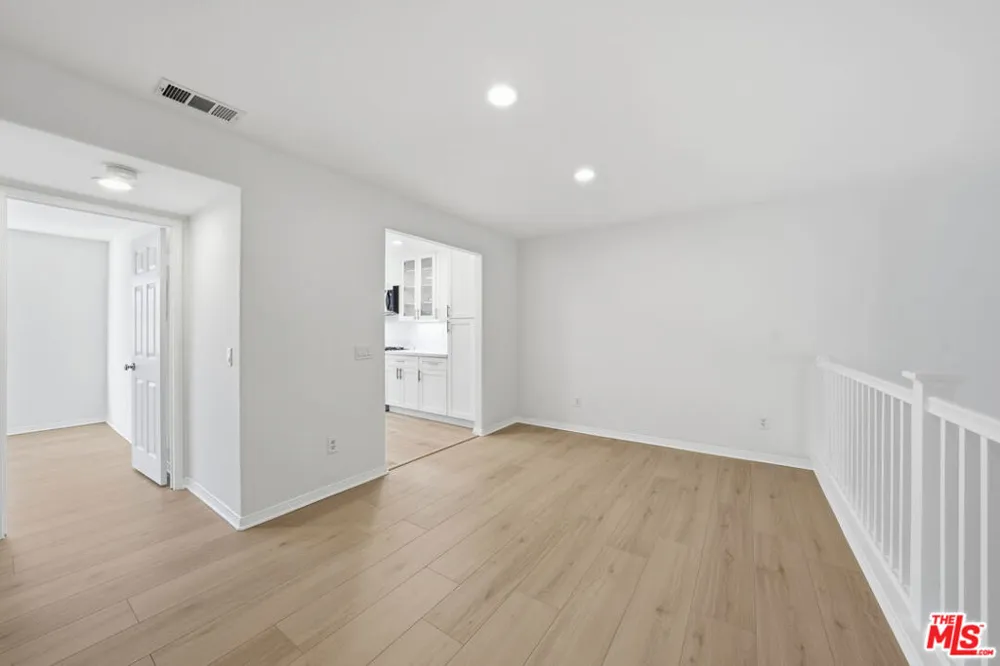 25715 Wagner Way #B Stevenson Ranch, CA 91381