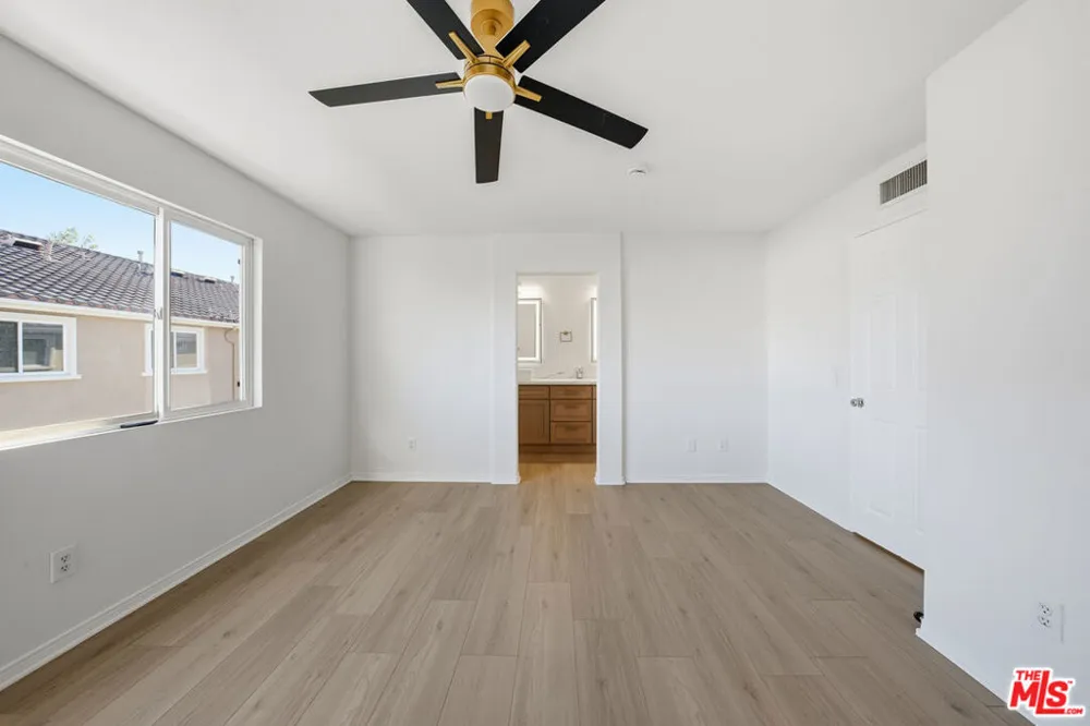 25715 Wagner Way #B Stevenson Ranch, CA 91381
