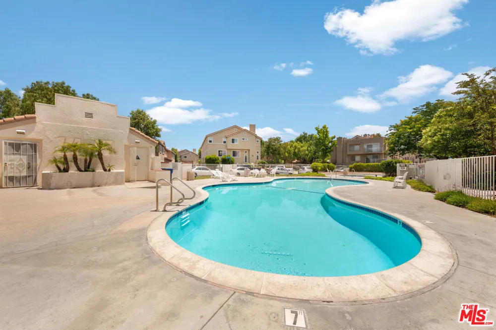 25715 Wagner Way #B Stevenson Ranch, CA 91381
