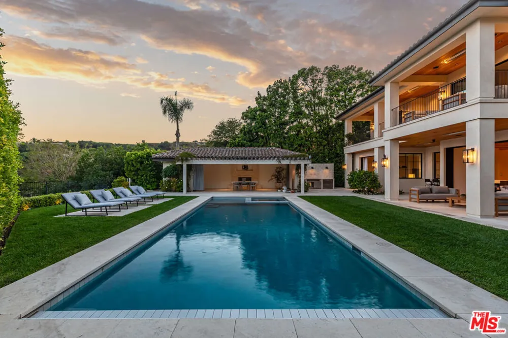 1362 Bella Oceana Vista Pacific Palisades, CA 90272