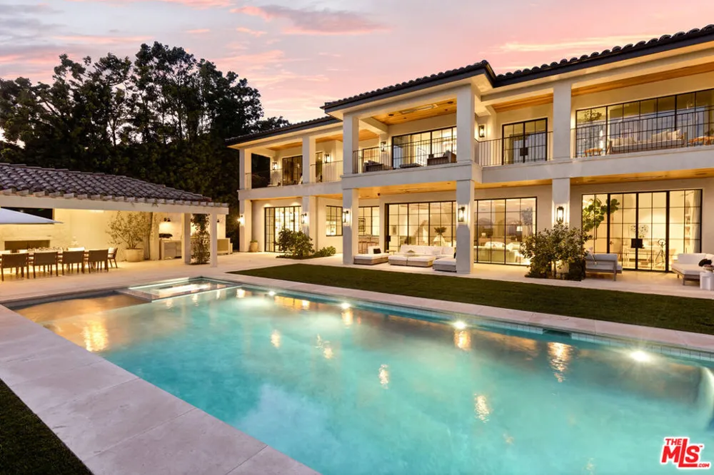 1362 Bella Oceana Vista Pacific Palisades, CA 90272