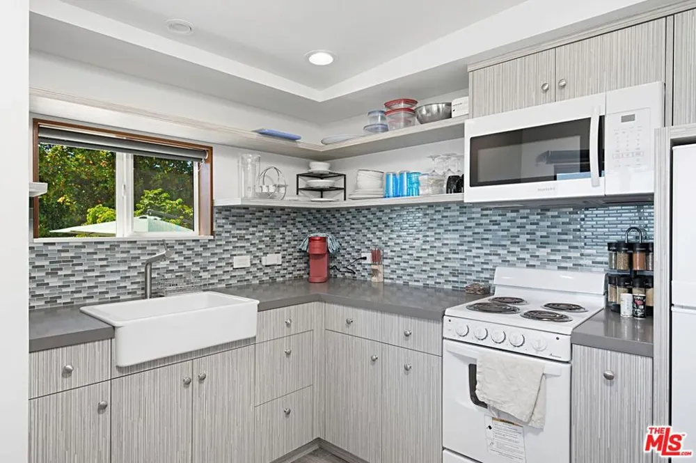 32614 Pacific Coast Highway Malibu, CA 90265
