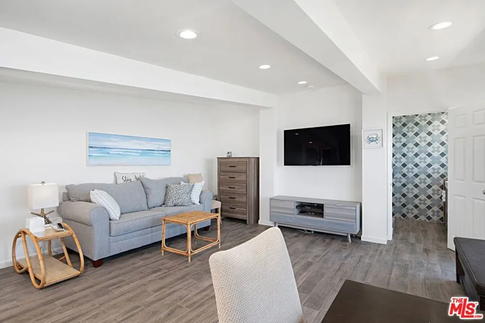 32614 Pacific Coast Highway Malibu, CA 90265