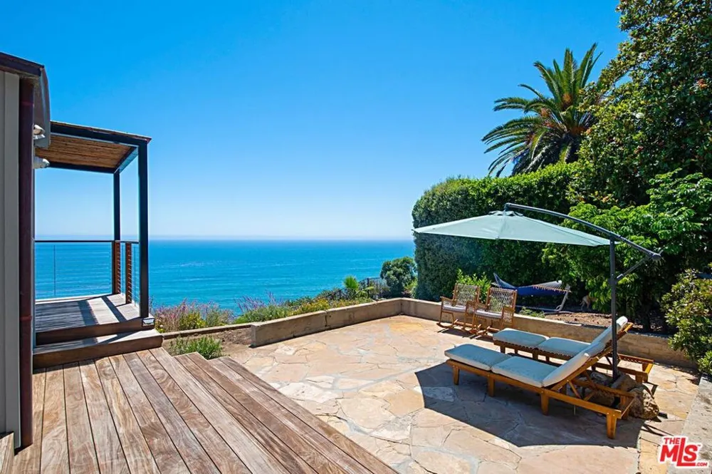32614 Pacific Coast Highway Malibu, CA 90265