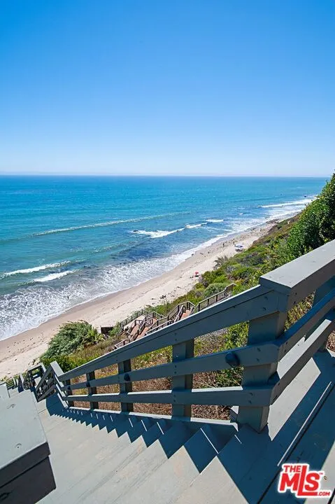 32614 Pacific Coast Highway Malibu, CA 90265