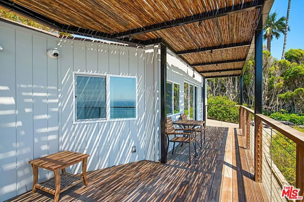 32614 Pacific Coast Highway Malibu, CA 90265