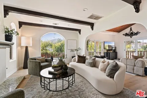 3249 Bennett Drive