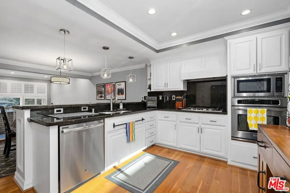 4716 La Villa Marina #C Marina del Rey, CA 90292