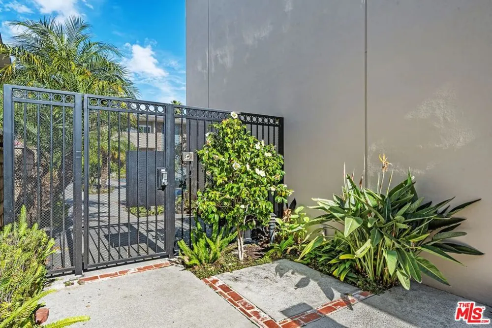4716 La Villa Marina #C Marina del Rey, CA 90292