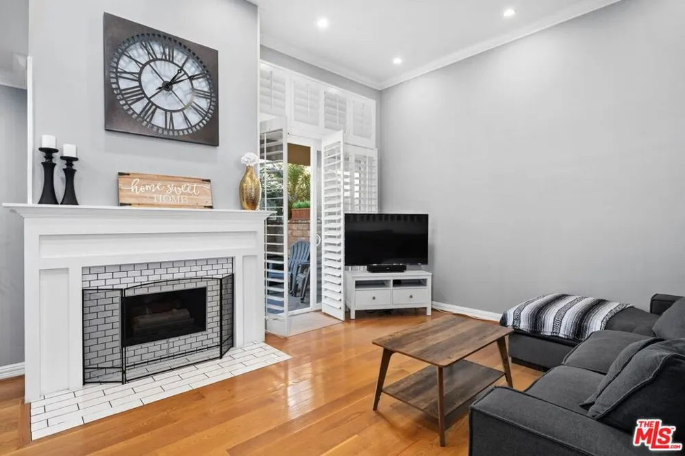 4716 La Villa Marina #C Marina del Rey, CA 90292