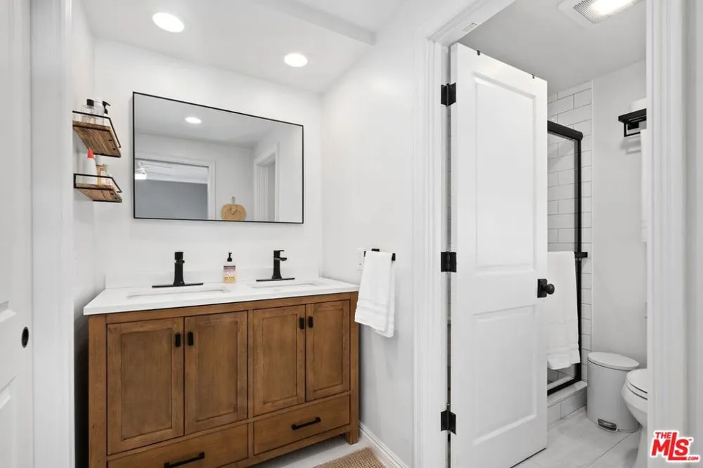 4716 La Villa Marina #C Marina del Rey, CA 90292