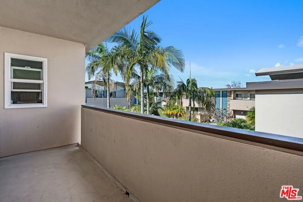 4716 La Villa Marina #C Marina del Rey, CA 90292