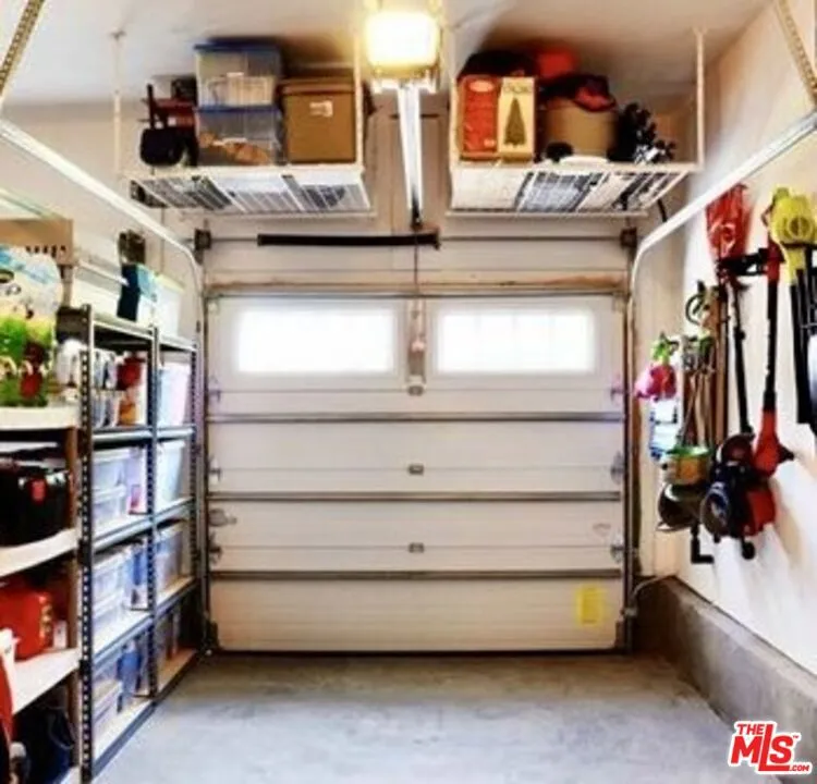 2615 Beach Avenue Venice, CA 90291