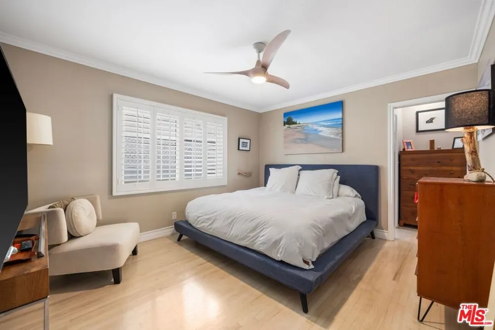 2615 Beach Avenue Venice, CA 90291