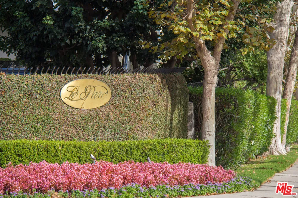 10110 Empyrean Way #204 Los Angeles, CA 90067