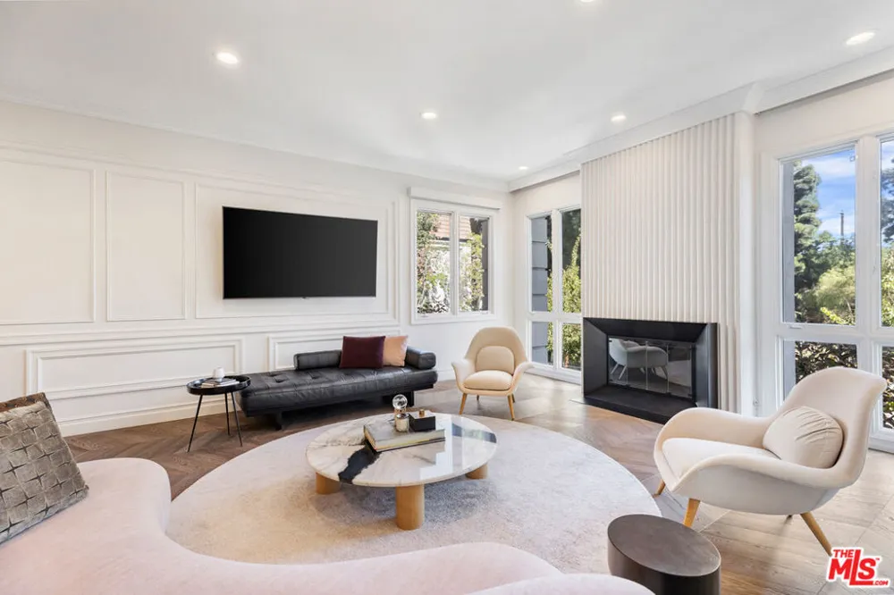 10110 Empyrean Way #204 Los Angeles, CA 90067