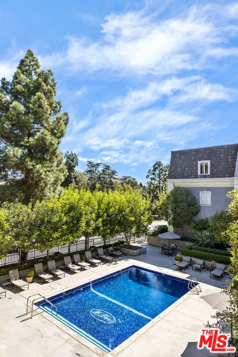 10110 Empyrean Way #204 Los Angeles, CA 90067
