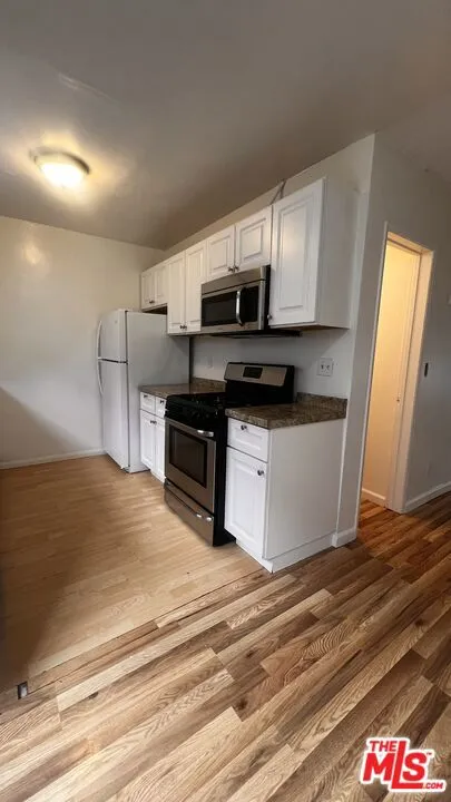 3562 Mentone Los Angeles, CA 90034
