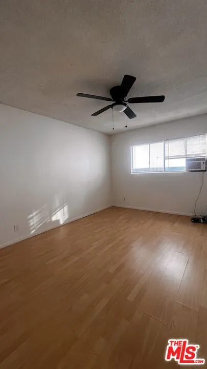 3562 Mentone Los Angeles, CA 90034