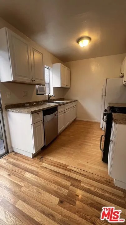 3562 Mentone Los Angeles, CA 90034